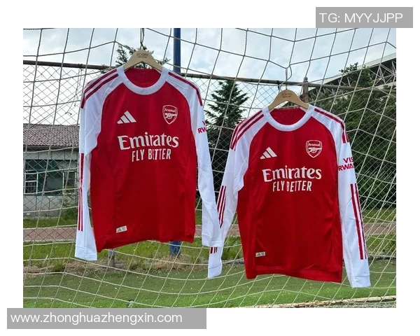 足球明星冬季时尚穿搭揭秘让你了解他们的保暖与风格选择 足球明星冬季时尚穿搭揭秘让你了解他们的保暖与风格选择